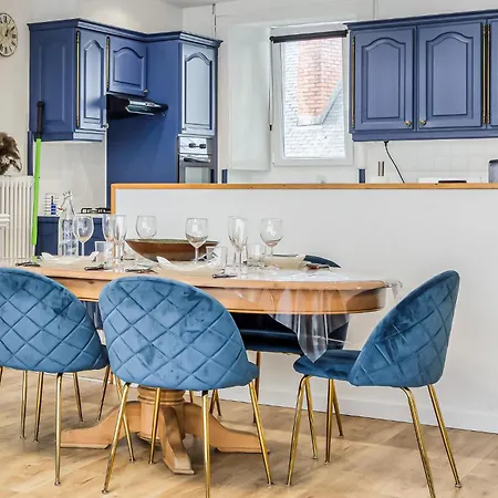 2 Bedroom Gorgeous In Carentan